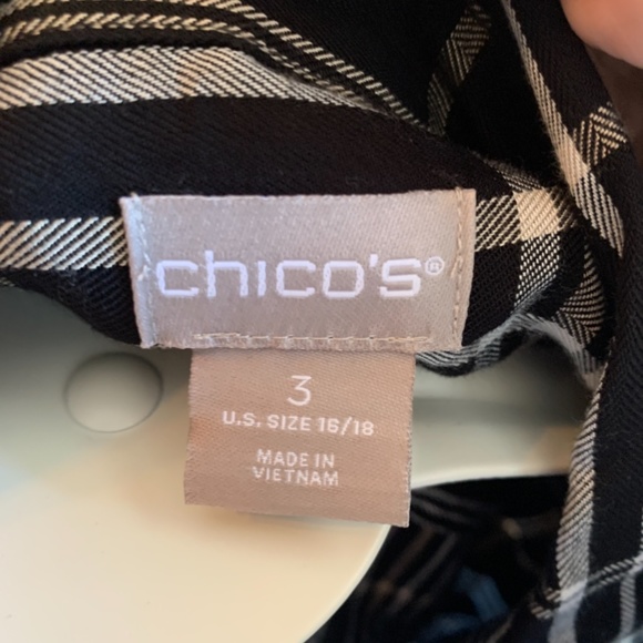 Chico’s rayon button down blouse. Never worn. - Picture 2 of 5